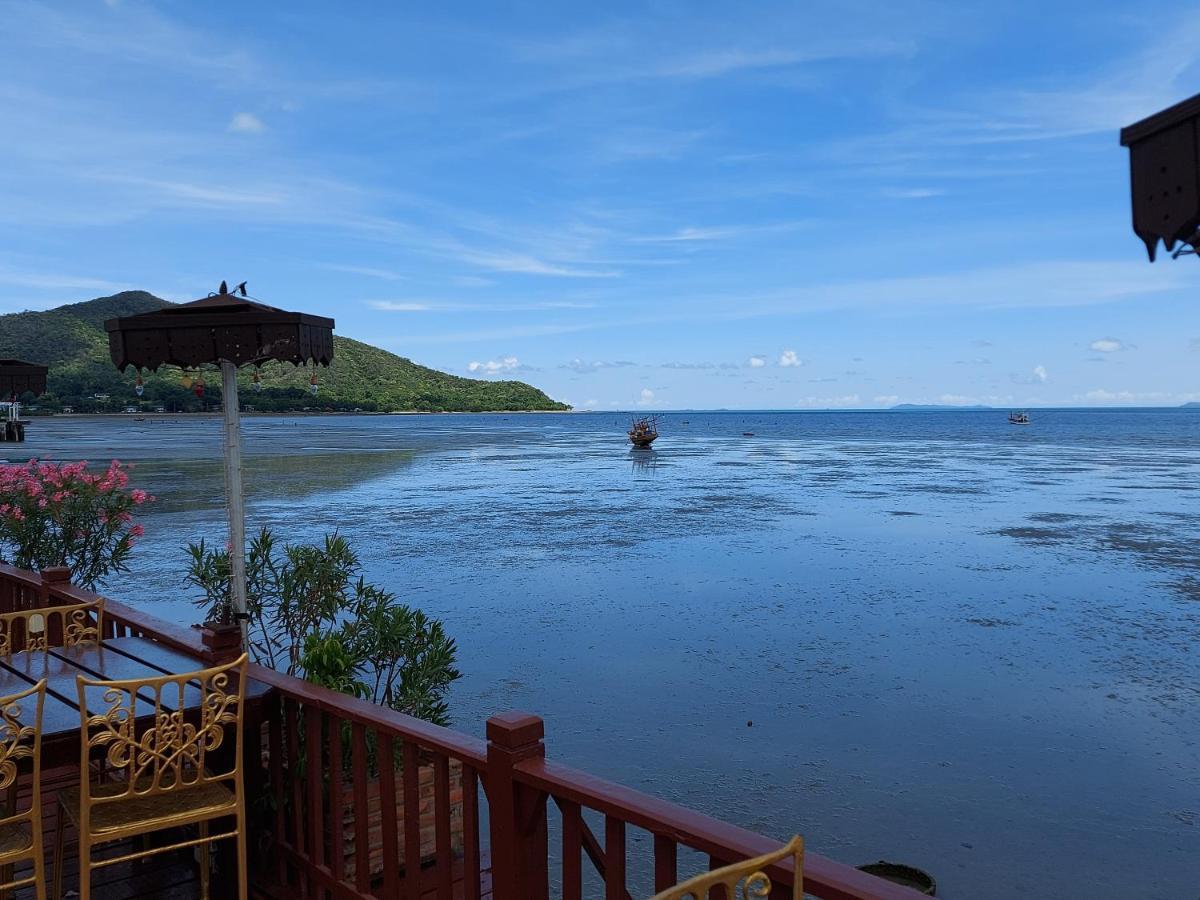 Ruan Talay Bangsaray Hotel Чонбури Екстериор снимка