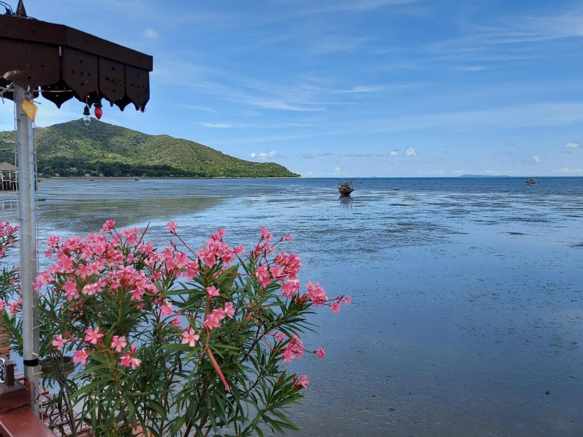 Ruan Talay Bangsaray Hotel Чонбури Екстериор снимка