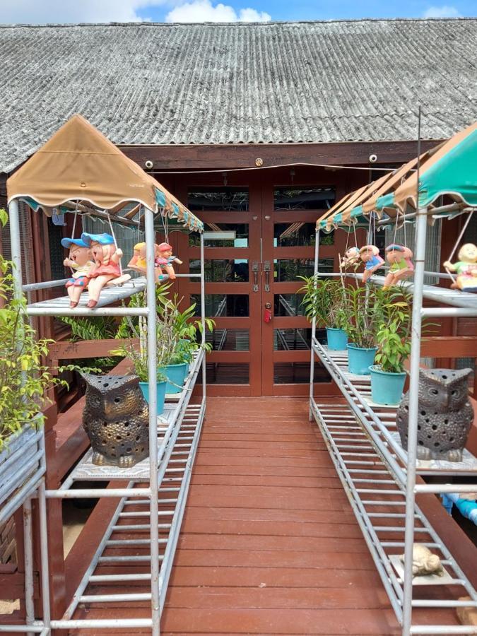 Ruan Talay Bangsaray Hotel Чонбури Екстериор снимка